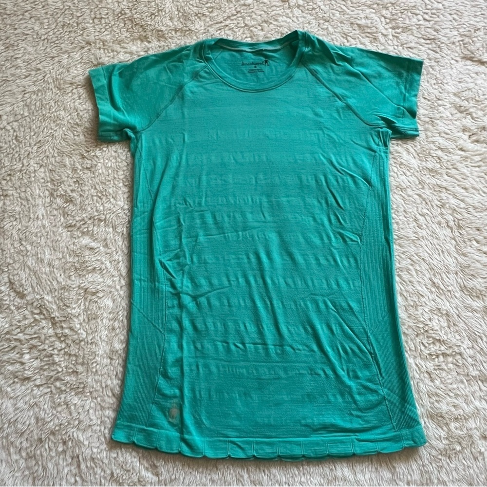 Smartwool PHD top. Size small